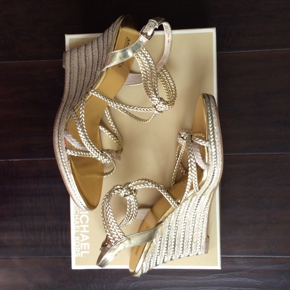 Michael Kors ‘Summer Wedge’ Sandals - Picture 5 of 8